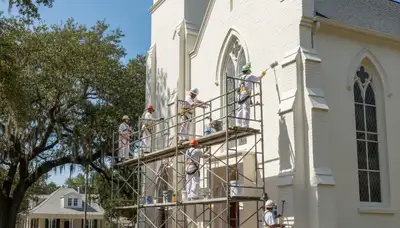 Professional painting services in Lafayette, LA for homes and businesses